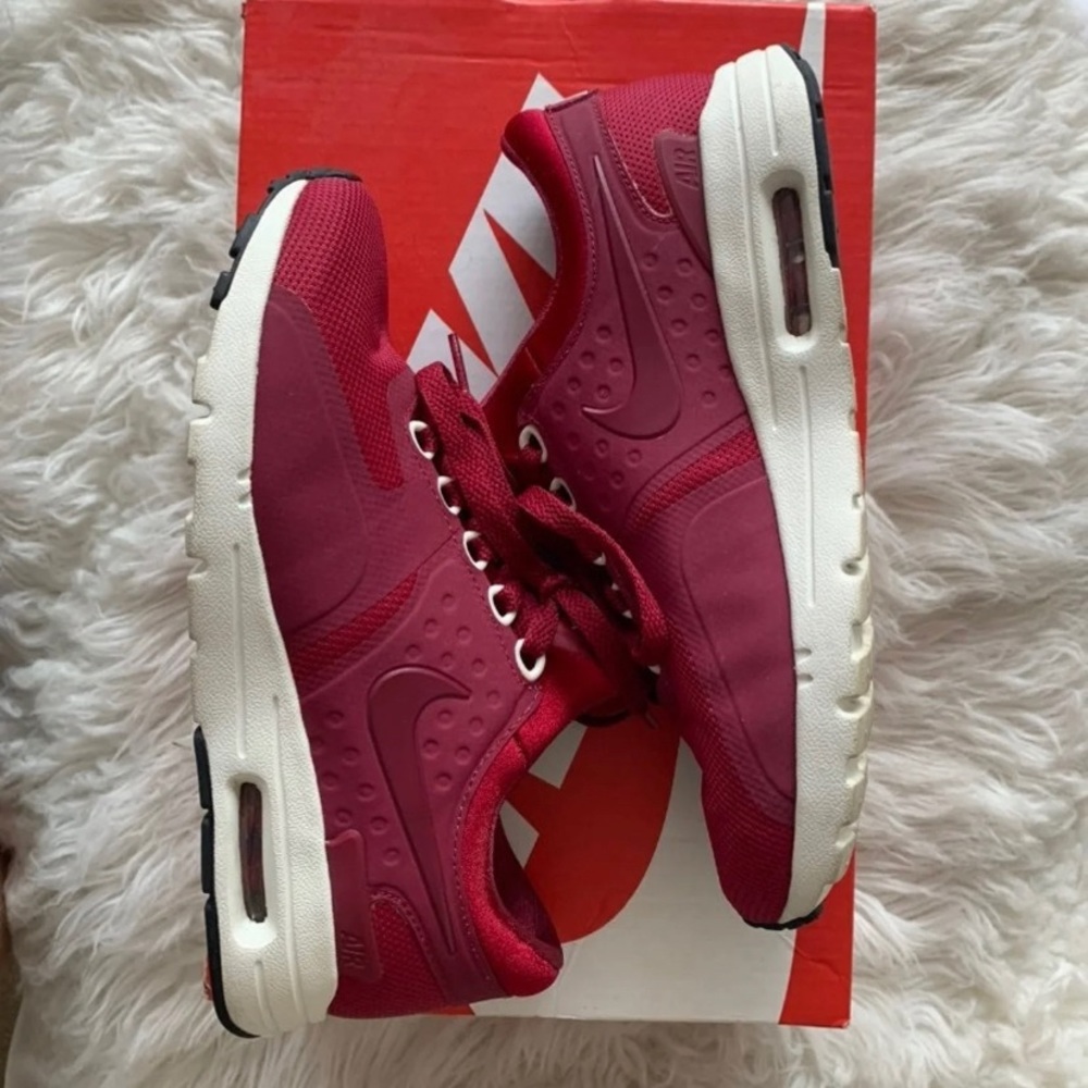 Nike Air Max Zero